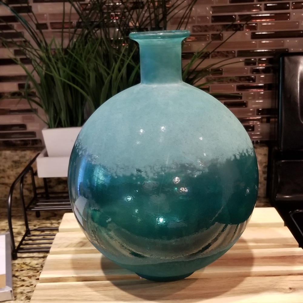 Turquoise Teal Aqua Blue Round Art Deco Vase